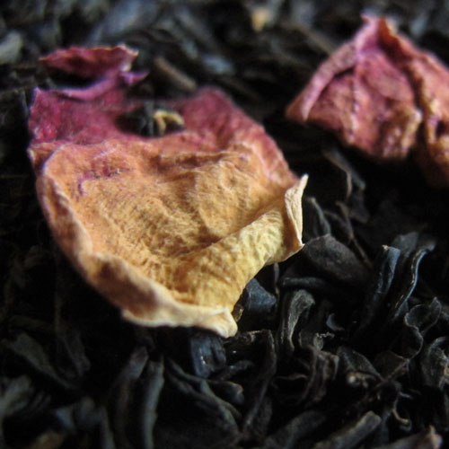 Rose Keemun Black Tea, čierny sypaný čaj s kvetom ruže